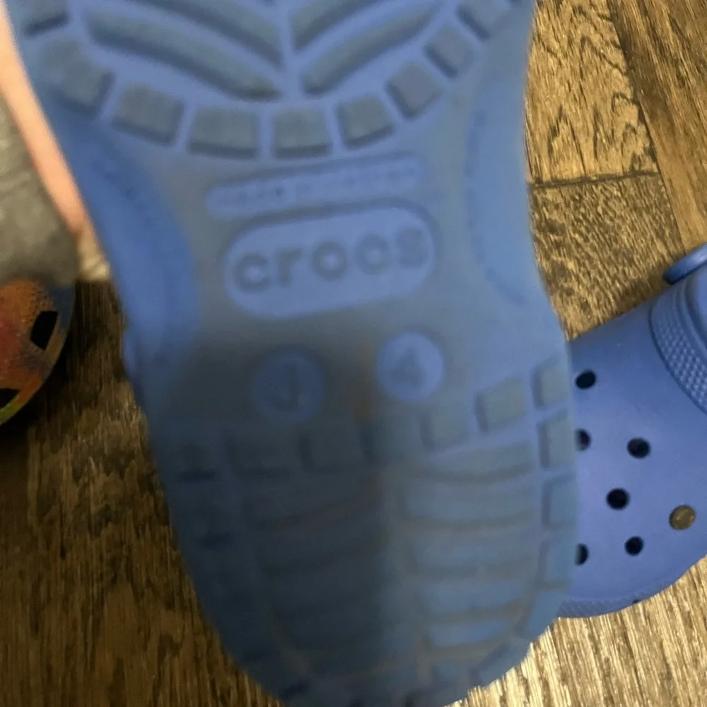 CROCS Kids Water Shoes in Blue